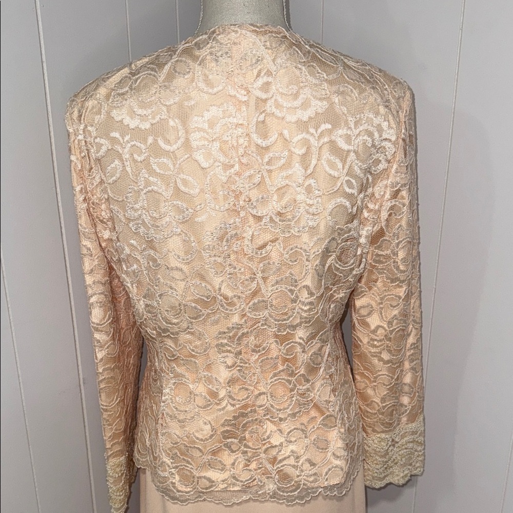 Elegant Lace Overlay Peach Dress Set - Picture 9 of 11